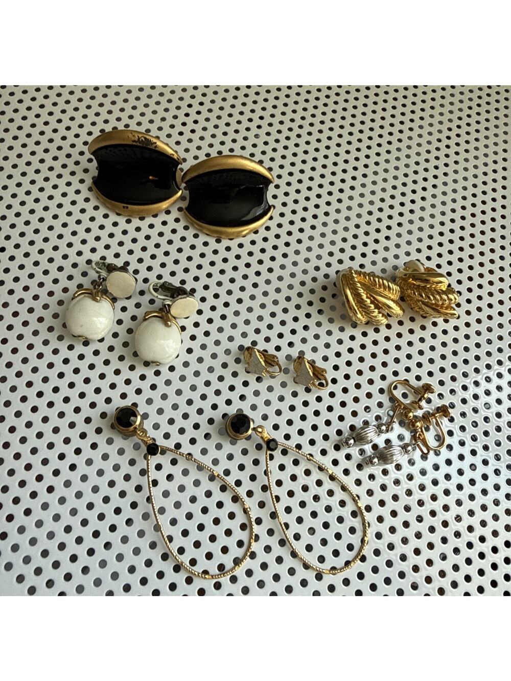 Vintage Clip-On Screw Back Magnet Earrings Lot 6 Pairs Multicolor Gold Tone